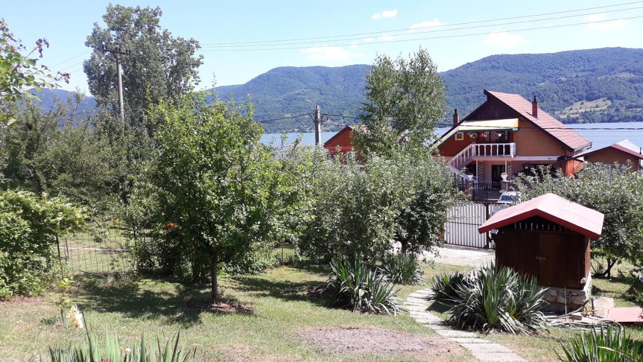 Casa Melania Villa Ieşelniţa Buitenkant foto